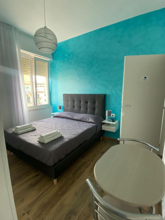 B&B Pietre Preziose ซาแลร์โน ภายนอก รูปภาพ